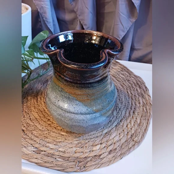 Pottery Handcrafted Heavy Pitcher Artisan Earthenware Unique Cottagecore - Picture 4 of 9